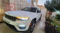 جیپ گراند شیرۆکی